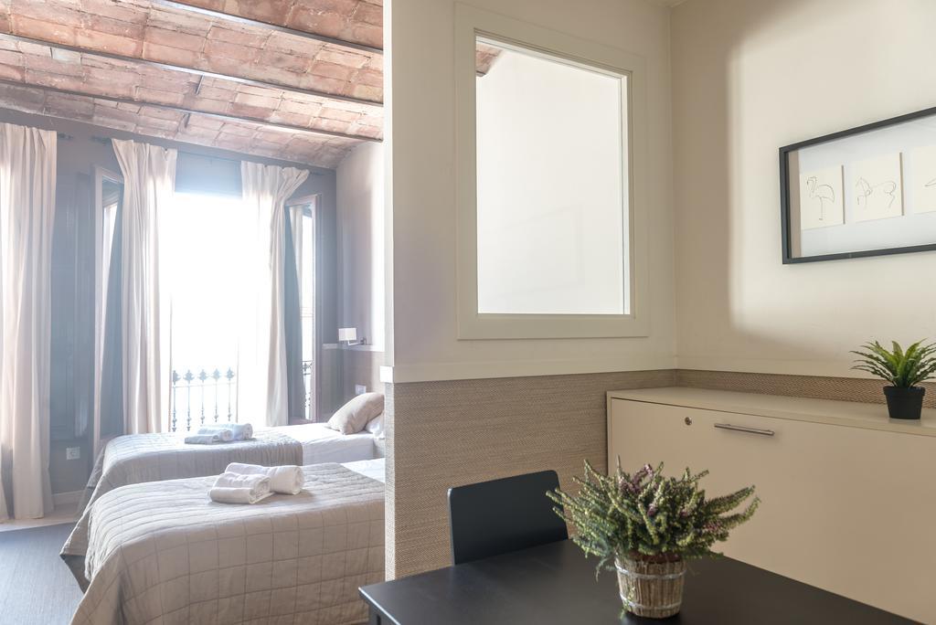Apartments Hhb Barcelona Ngoại thất bức ảnh