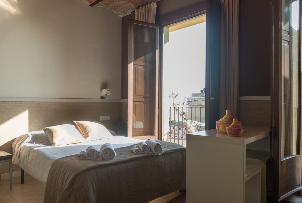 Apartments Hhb Barcelona Ngoại thất bức ảnh