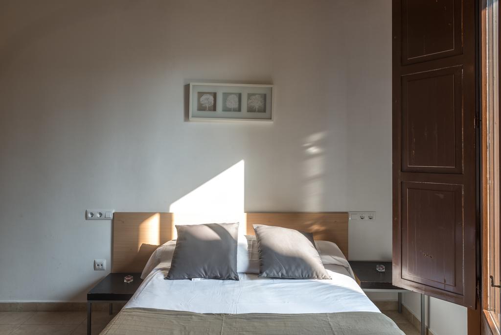 Apartments Hhb Barcelona Ngoại thất bức ảnh